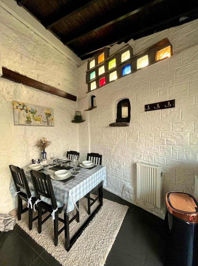 Old Nursery Coity Ngoại thất bức ảnh